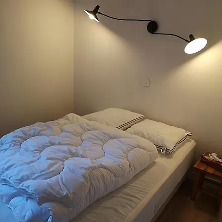 Lumineux, 4-6 Personnes, Refait A Neuf Appartement *
